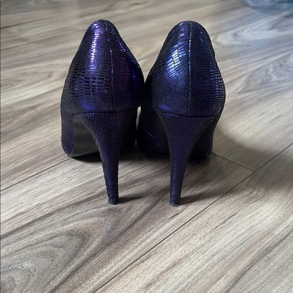 Le Chateau Purple Heels Elegant Court Style - Picture 3 of 4
